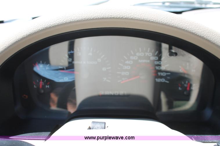 image for item K8835 2007 Ford F150 XLT SuperCrew pickup truck