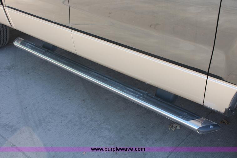 image for item K8835 2007 Ford F150 XLT SuperCrew pickup truck