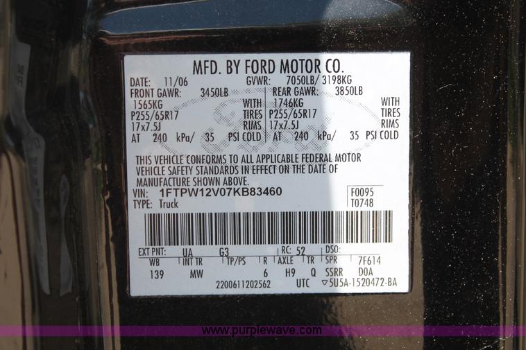 image for item K8835 2007 Ford F150 XLT SuperCrew pickup truck