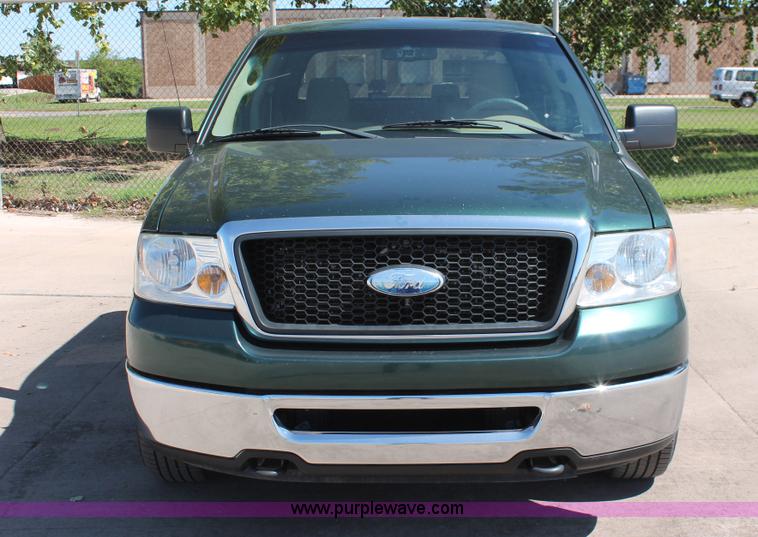 image for item K8837 2008 Ford F150 XLT SuperCrew pickup truck