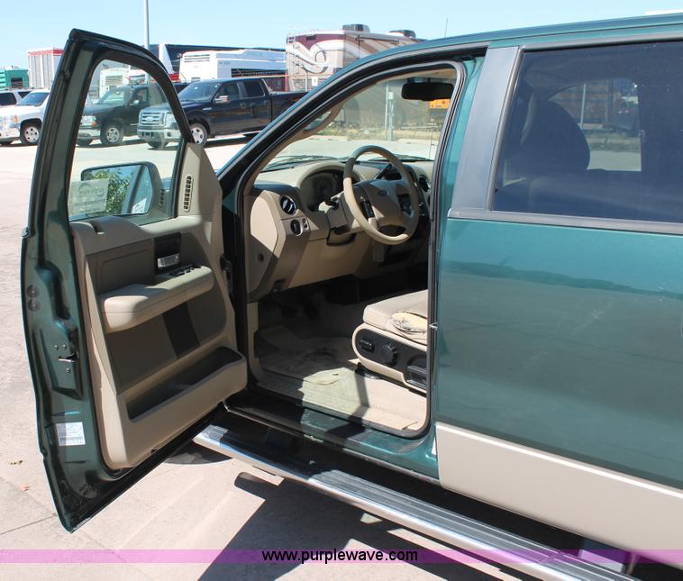 image for item K8837 2008 Ford F150 XLT SuperCrew pickup truck