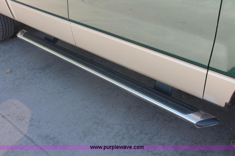 image for item K8837 2008 Ford F150 XLT SuperCrew pickup truck