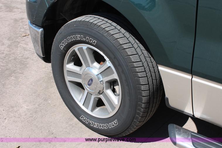 image for item K8837 2008 Ford F150 XLT SuperCrew pickup truck