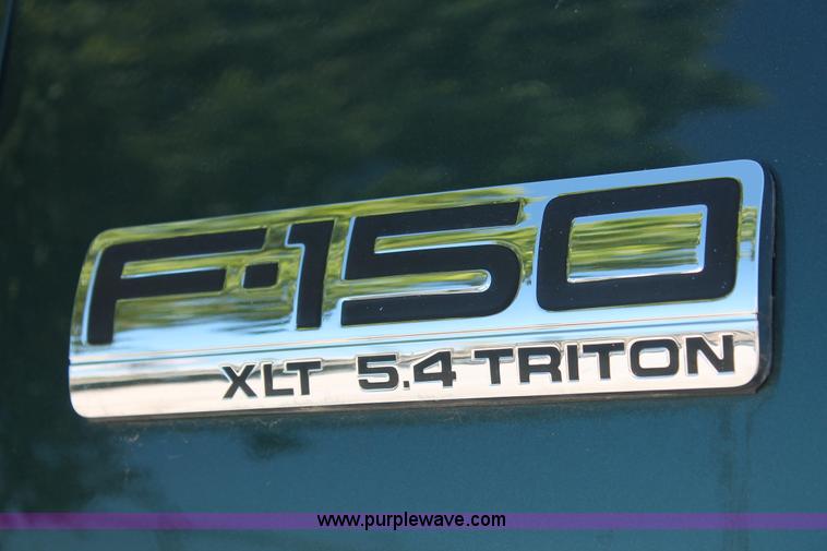 image for item K8837 2008 Ford F150 XLT SuperCrew pickup truck