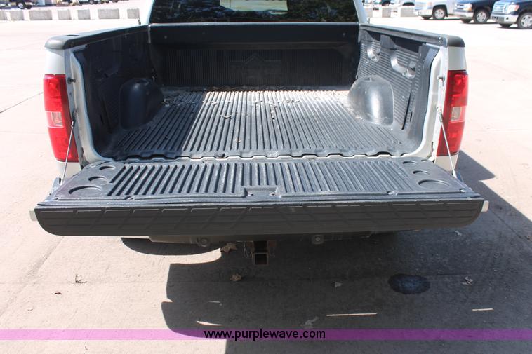 image for item K8838 2010 Chevrolet Silverado 1500 LT Crew Cab pickup truck