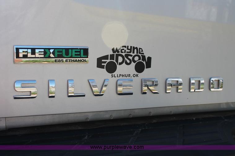 image for item K8838 2010 Chevrolet Silverado 1500 LT Crew Cab pickup truck