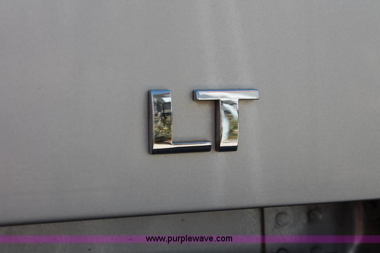 image for item K8838 2010 Chevrolet Silverado 1500 LT Crew Cab pickup truck