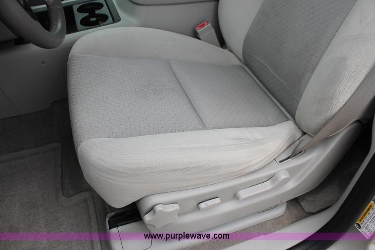 image for item K8839 2009 Chevrolet Suburban 1500 LT SVU