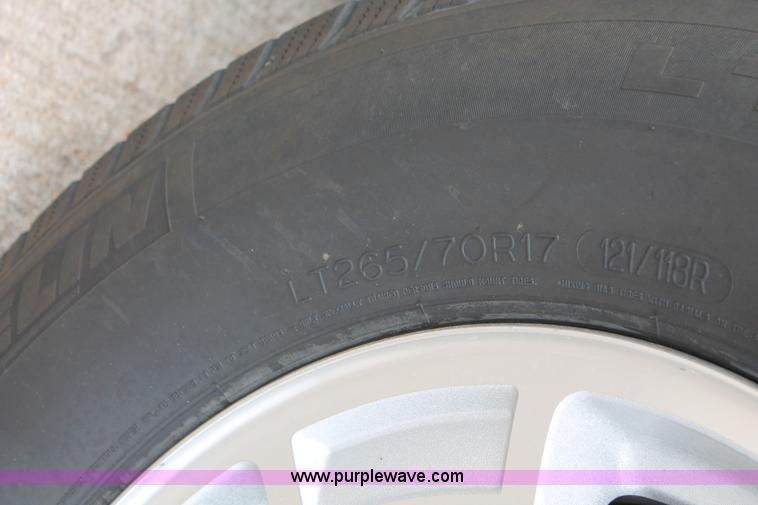 image for item K8839 2009 Chevrolet Suburban 1500 LT SVU