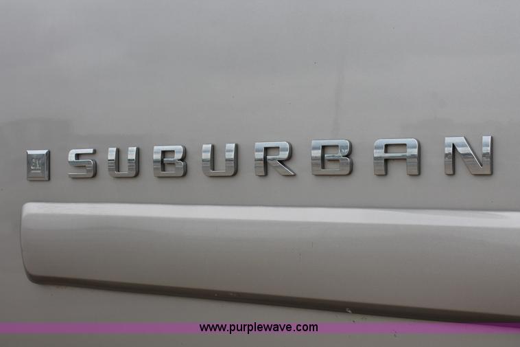 image for item K8839 2009 Chevrolet Suburban 1500 LT SVU