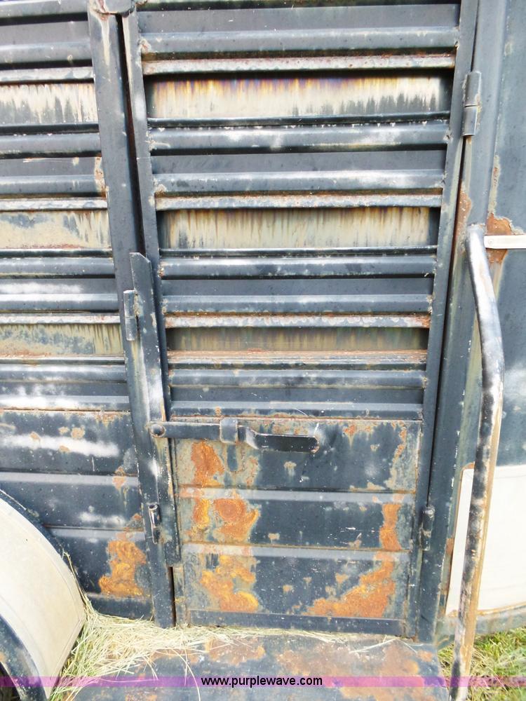 image for item L2045 1981 WW livestock trailer