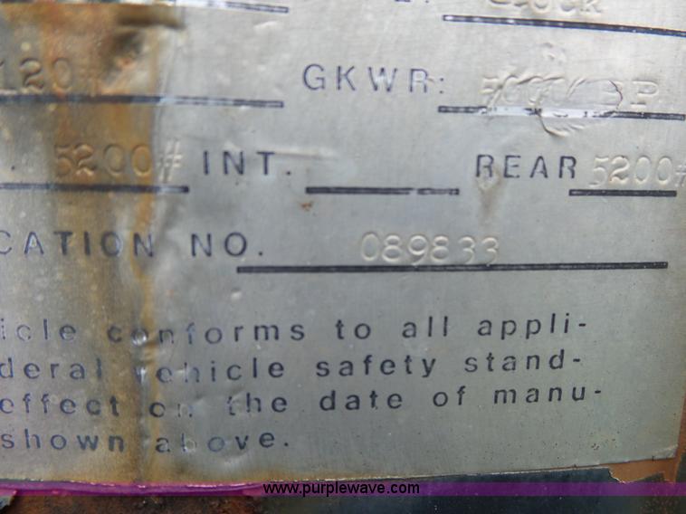 image for item L2045 1981 WW livestock trailer