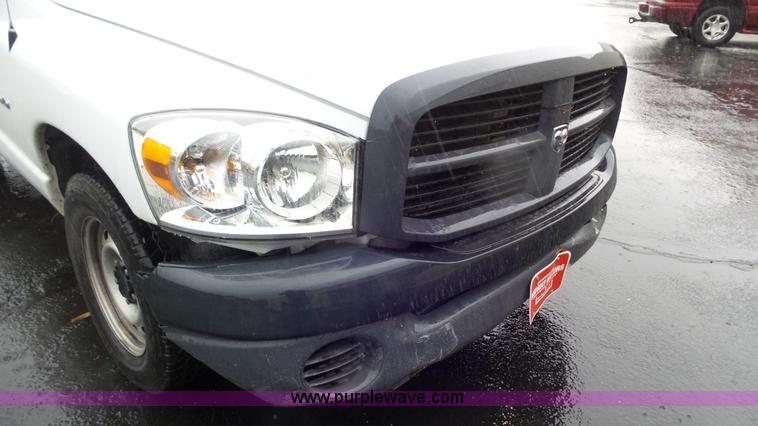 image for item L2072 2007 Dodge Ram 1500 pickup truck
