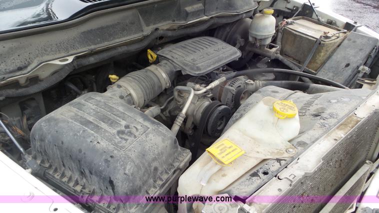 image for item L2072 2007 Dodge Ram 1500 pickup truck