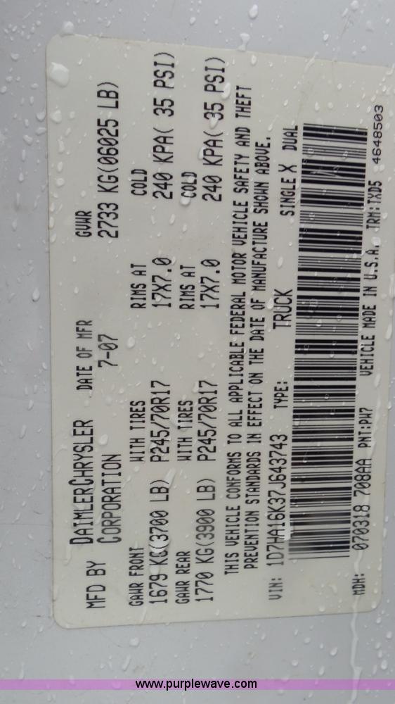 image for item L2072 2007 Dodge Ram 1500 pickup truck