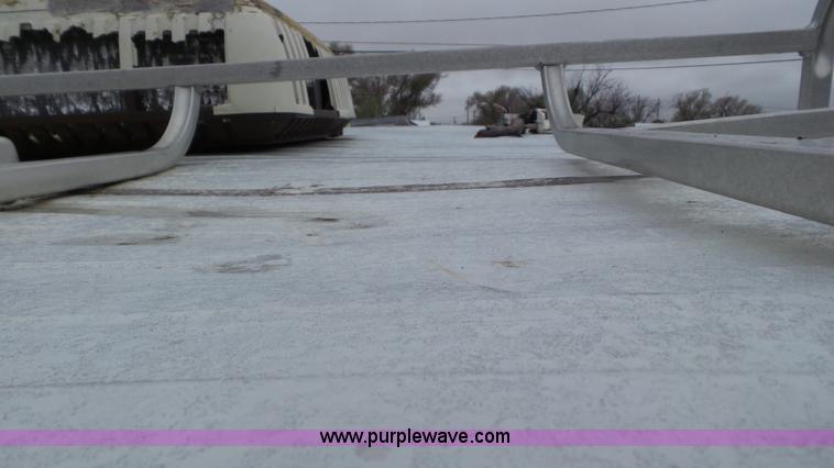 image for item L2155 1989 Hallmark camper