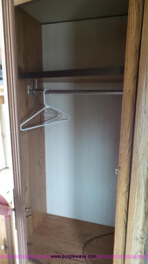 image for item L2155 1989 Hallmark camper