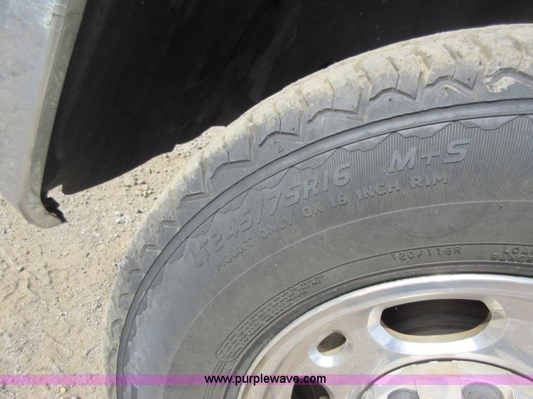 image for item L2793 2007 Chevrolet Silverado 2500 HD Ext. Cab pickup truck