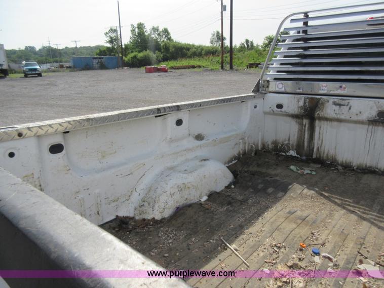 image for item L2793 2007 Chevrolet Silverado 2500 HD Ext. Cab pickup truck