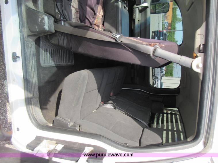 image for item L2793 2007 Chevrolet Silverado 2500 HD Ext. Cab pickup truck