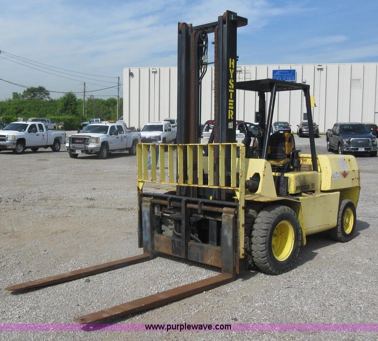 image for item L2798 Hyster 110 forklift