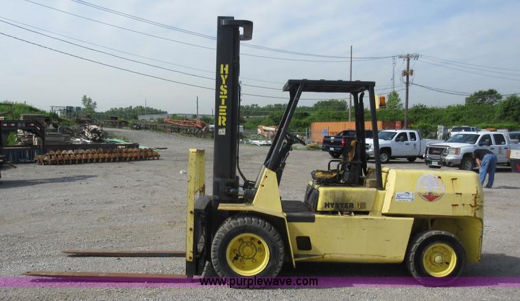 image for item L2798 Hyster 110 forklift