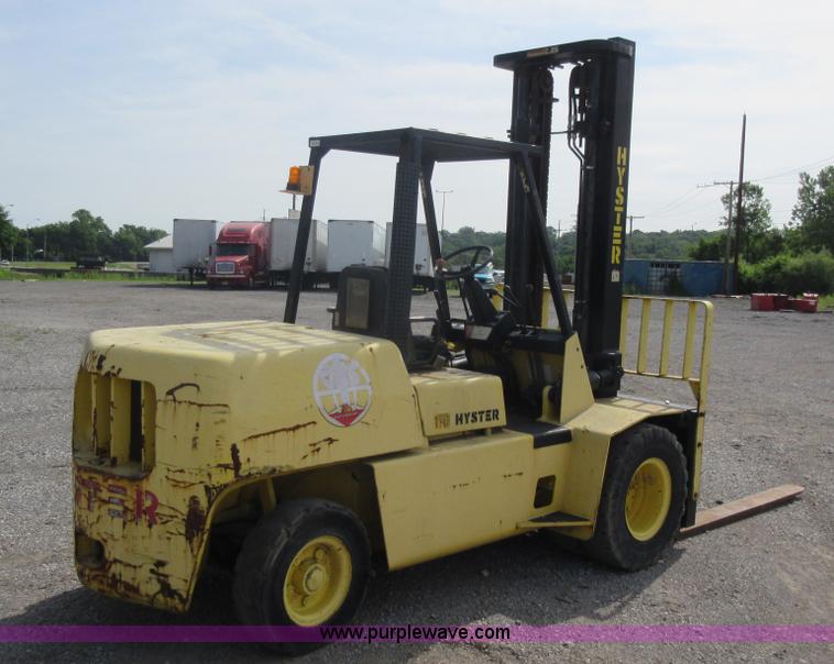 image for item L2798 Hyster 110 forklift