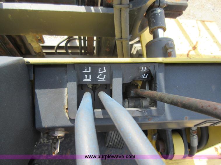 image for item L2798 Hyster 110 forklift