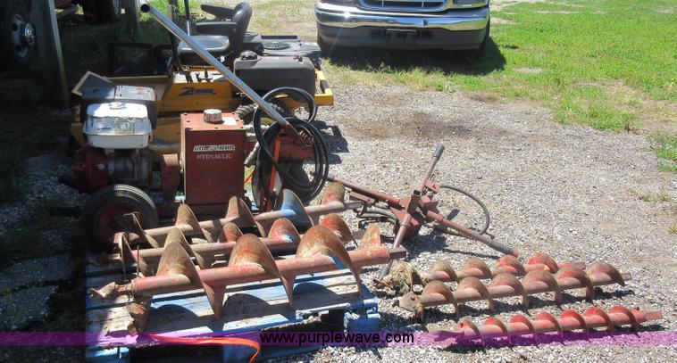 image for item L2816 Little Beaver post hole auger