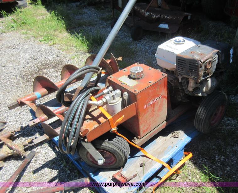 image for item L2816 Little Beaver post hole auger