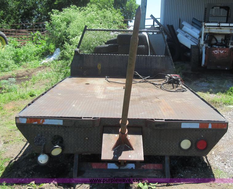image for item L2817 Flatbed