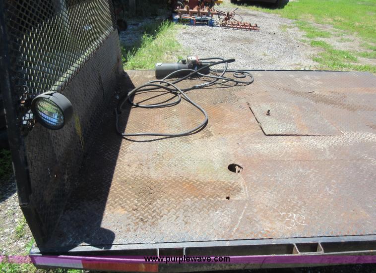 image for item L2817 Flatbed