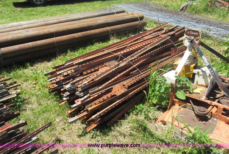 image for item L2819 Approximately 340 fence posts