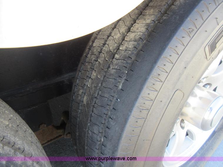 image for item L2827 2009 Forest River Work & Play toy hauler trailer