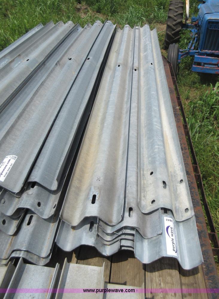 image for item L2842 (20) guard rail sections