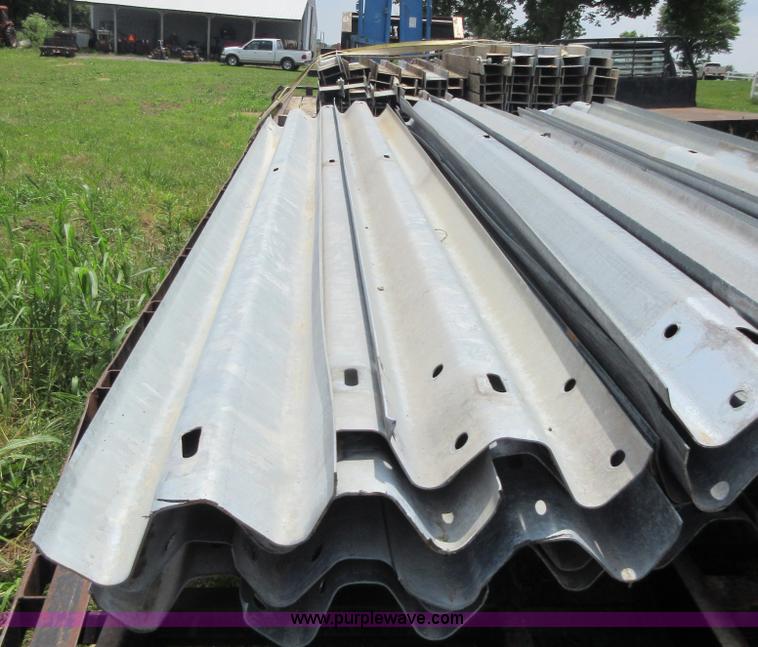 image for item L2842 (20) guard rail sections