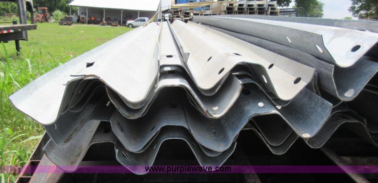 image for item L2842 (20) guard rail sections