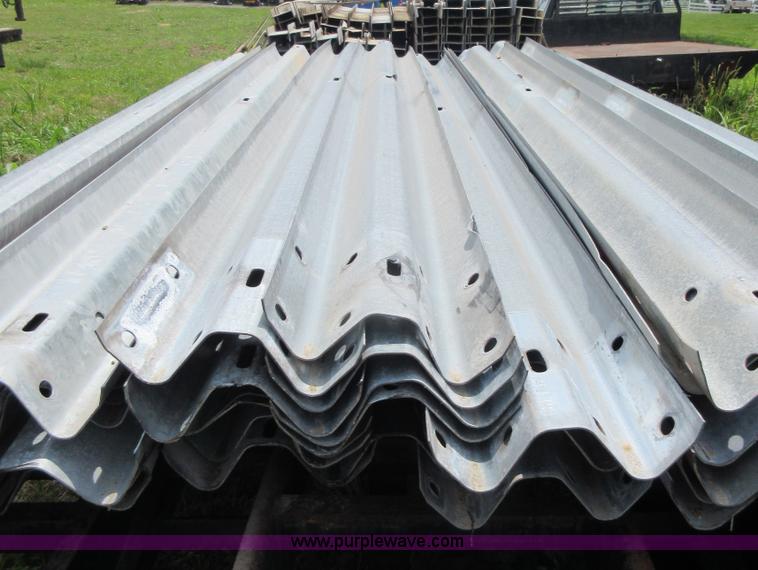 image for item L2843 (20) guard rail sections