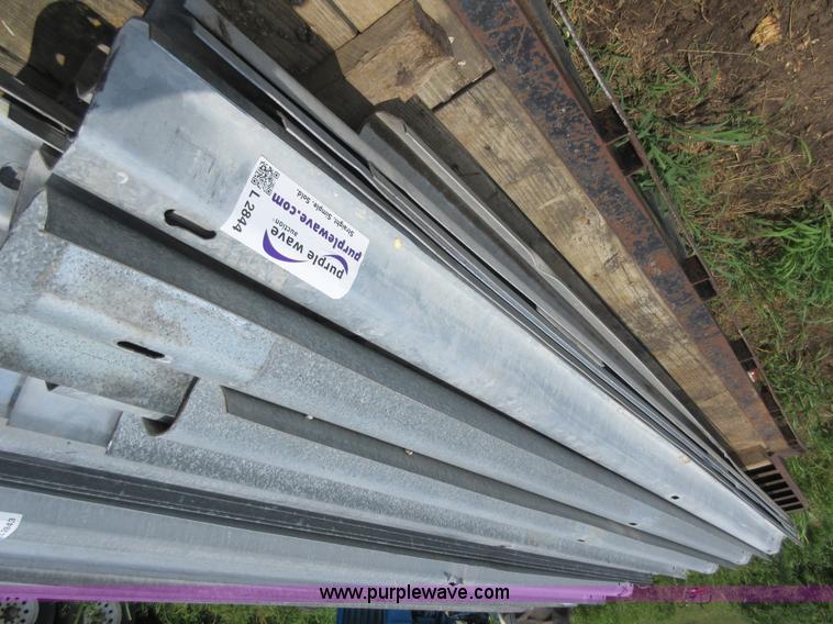 image for item L2844 (20) guard rail sections