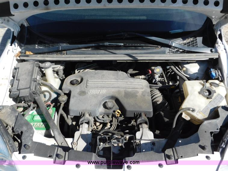 image for item L5884 2008 Chevrolet Uplander van