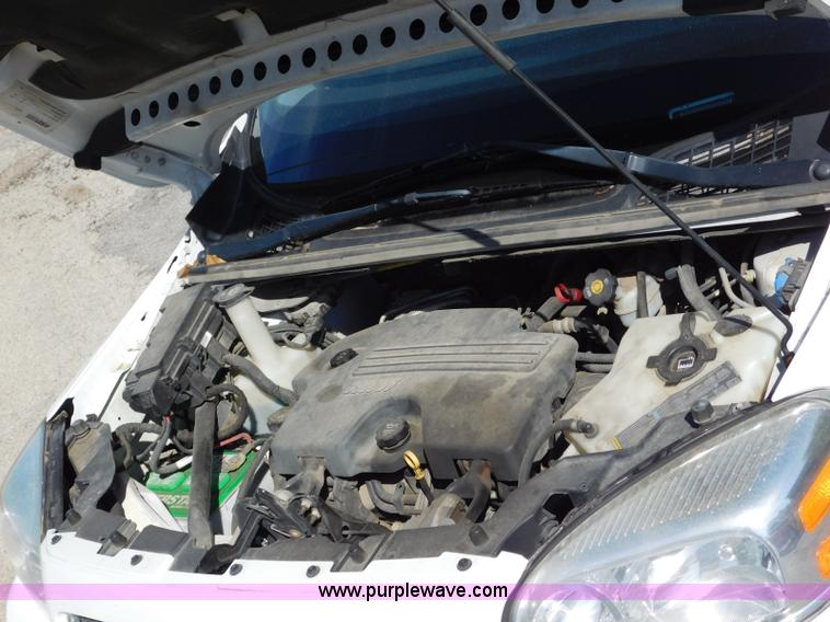 image for item L5884 2008 Chevrolet Uplander van