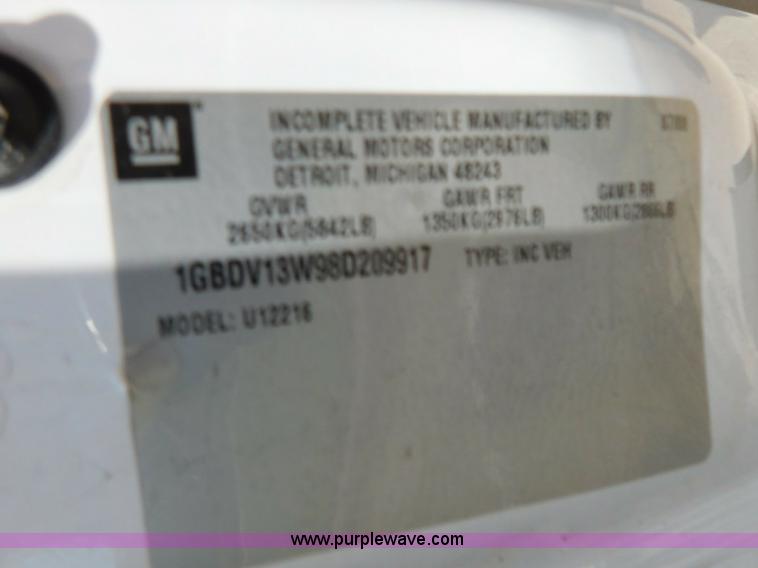 image for item L5884 2008 Chevrolet Uplander van