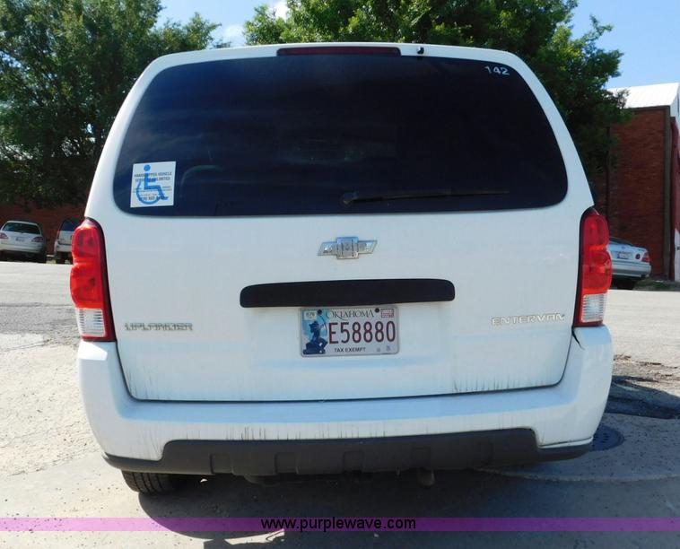 image for item L5885 2007 Chevrolet Uplander van