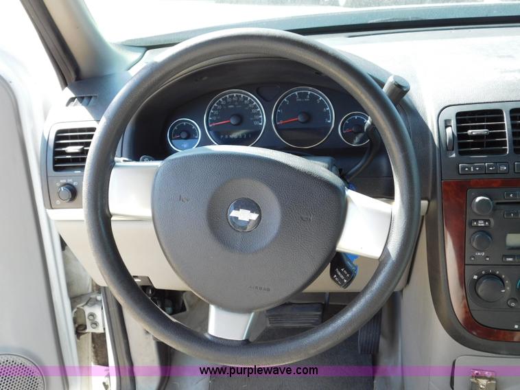 image for item L5885 2007 Chevrolet Uplander van