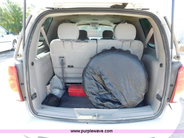 image for item L5885 2007 Chevrolet Uplander van