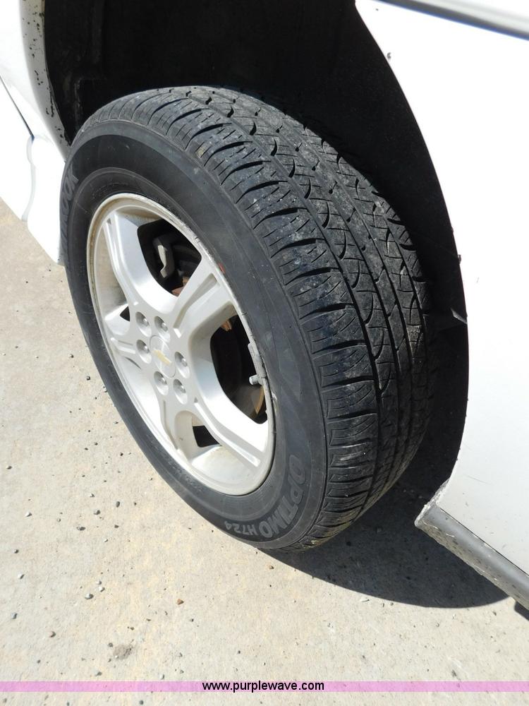 image for item L5885 2007 Chevrolet Uplander van