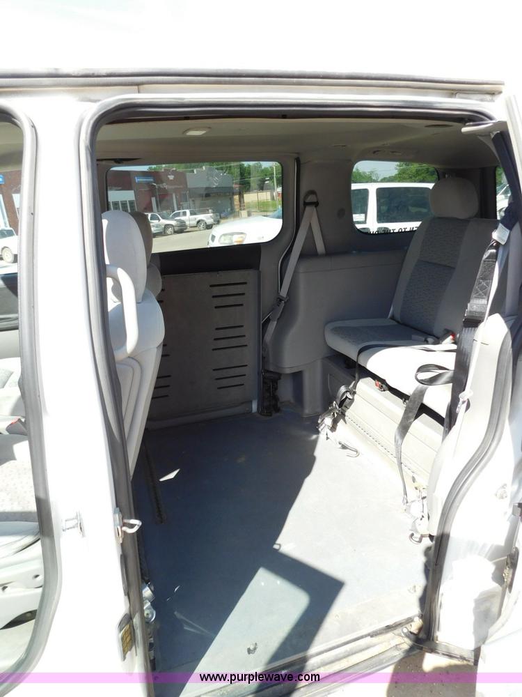 image for item L5886 2008 Chevrolet Uplander van