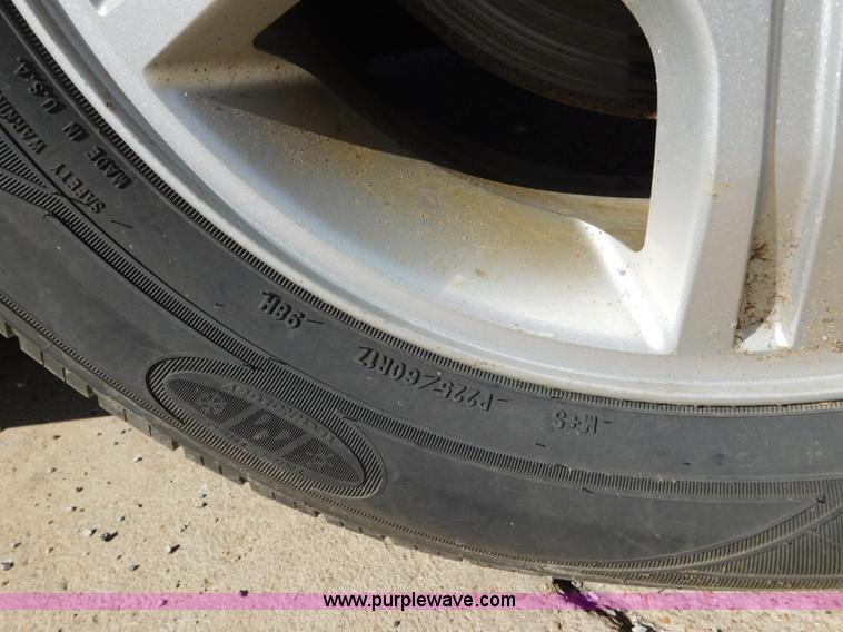 image for item L5886 2008 Chevrolet Uplander van