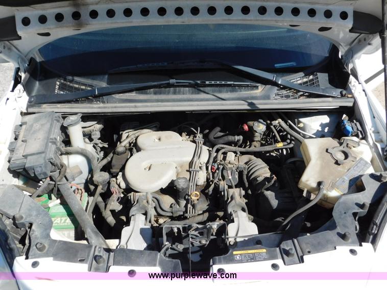 image for item L5886 2008 Chevrolet Uplander van