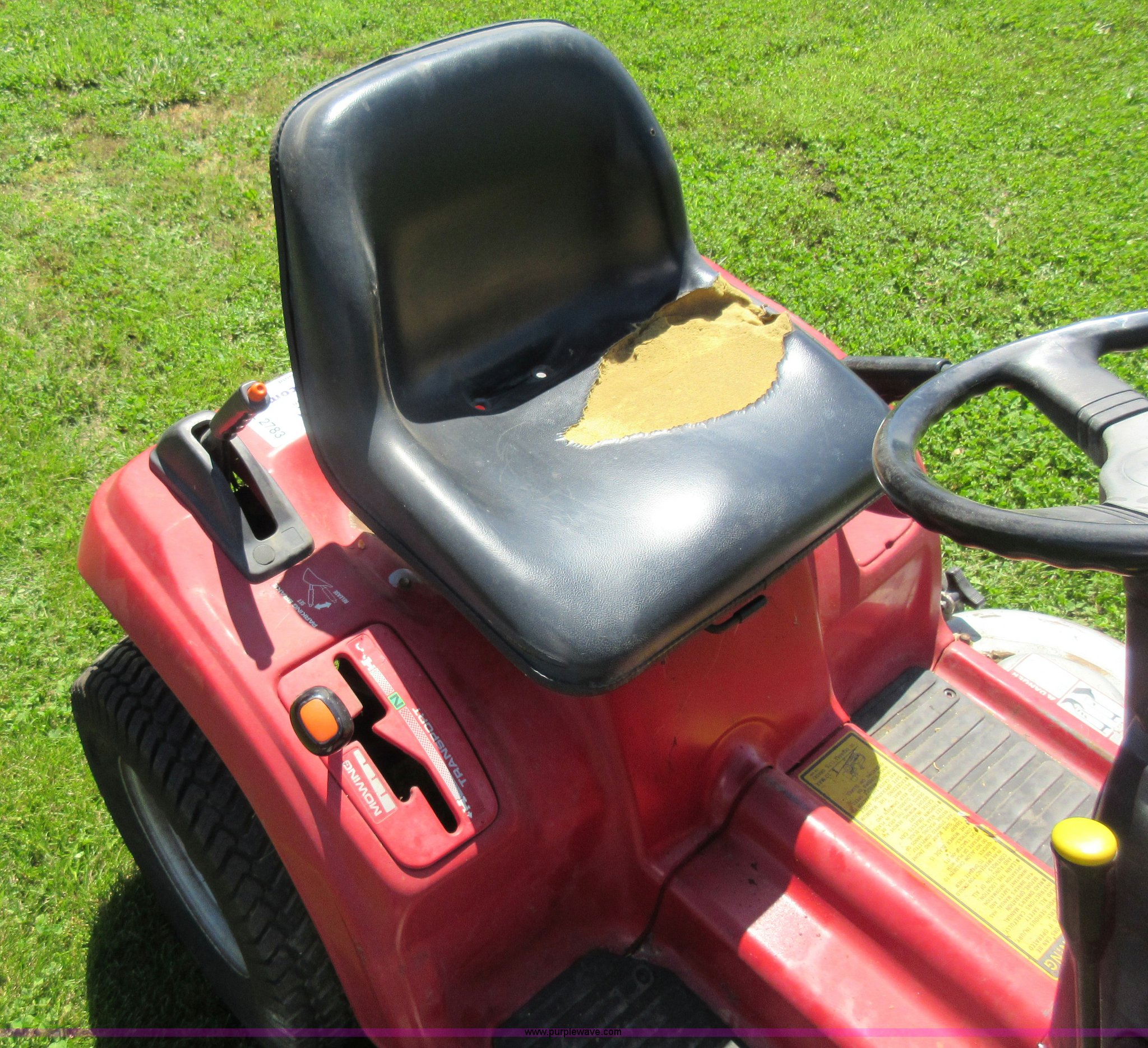 Honda 4518 lawn mower in Oak Grove, MO Item L2783 sold Purple Wave
